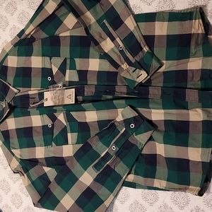 Ascend Green Long Sleeve Button Down Dress Shirt Men's Size Large (New with Tag)